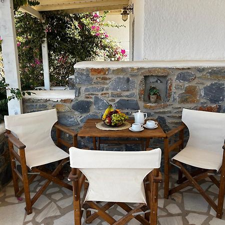 Sunny Studios Naxos Aliko Beach Exterior photo
