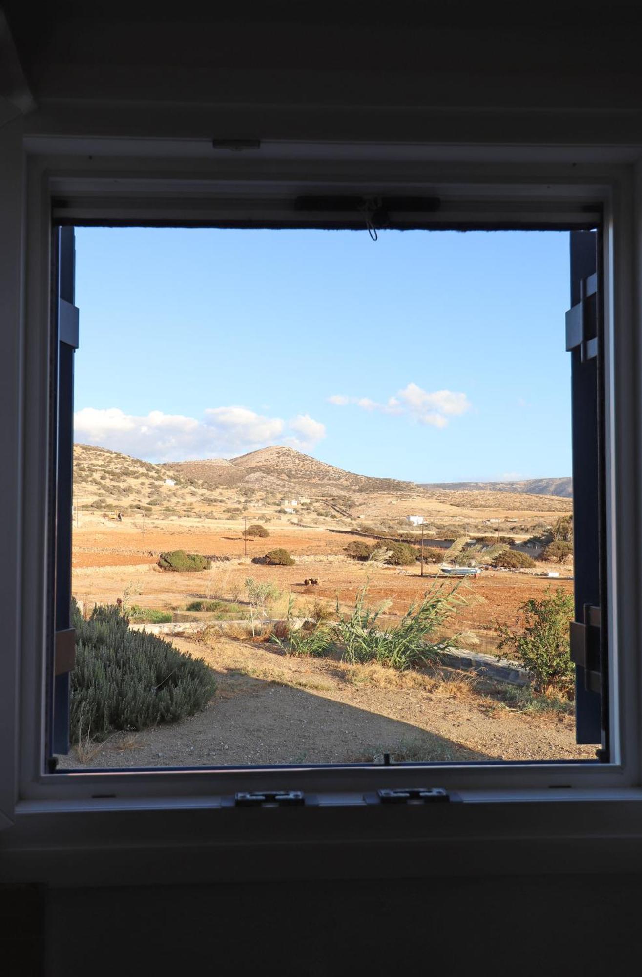 Sunny Studios Naxos Aliko Beach Exterior photo